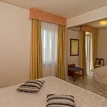 Coluccini 3* Marina di Pietrasanta