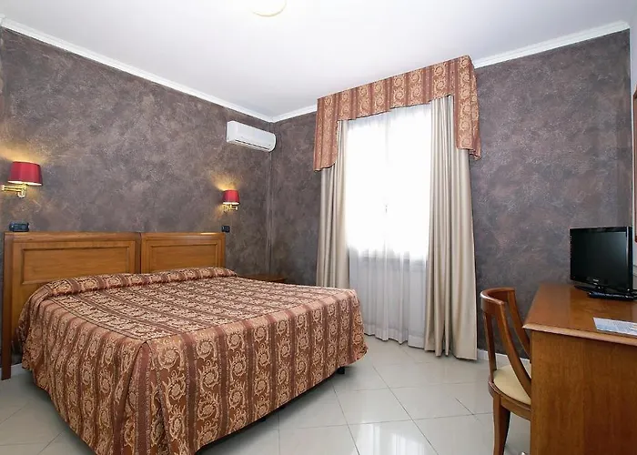 Coluccini 3* Marina di Pietrasanta