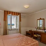 Coluccini Hotel