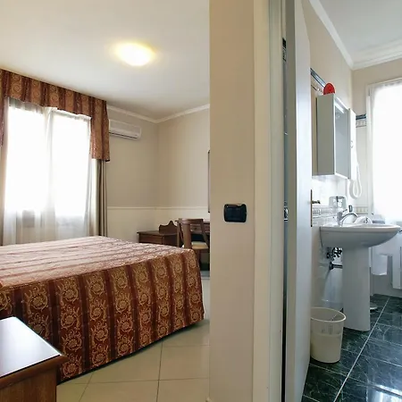 Hotel Coluccini 3*