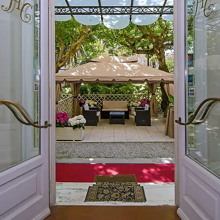 Hotel Coluccini Marina di Pietrasanta