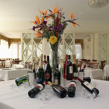 Hotel Coluccini 3*