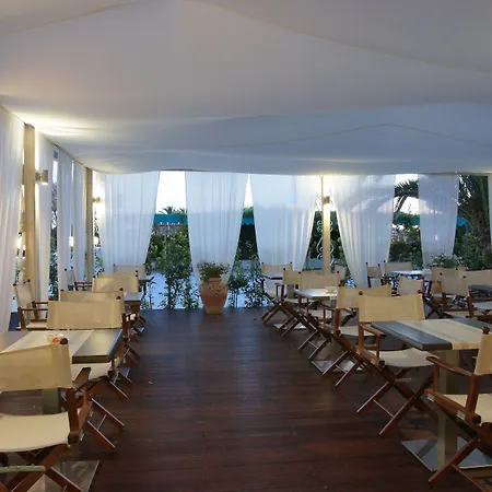 Coluccini Hotel