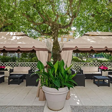 Hotel Coluccini 3*