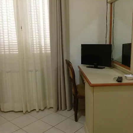 Szálloda Coluccini Marina di Pietrasanta